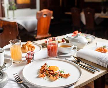 Frühstück im Schwane 1404